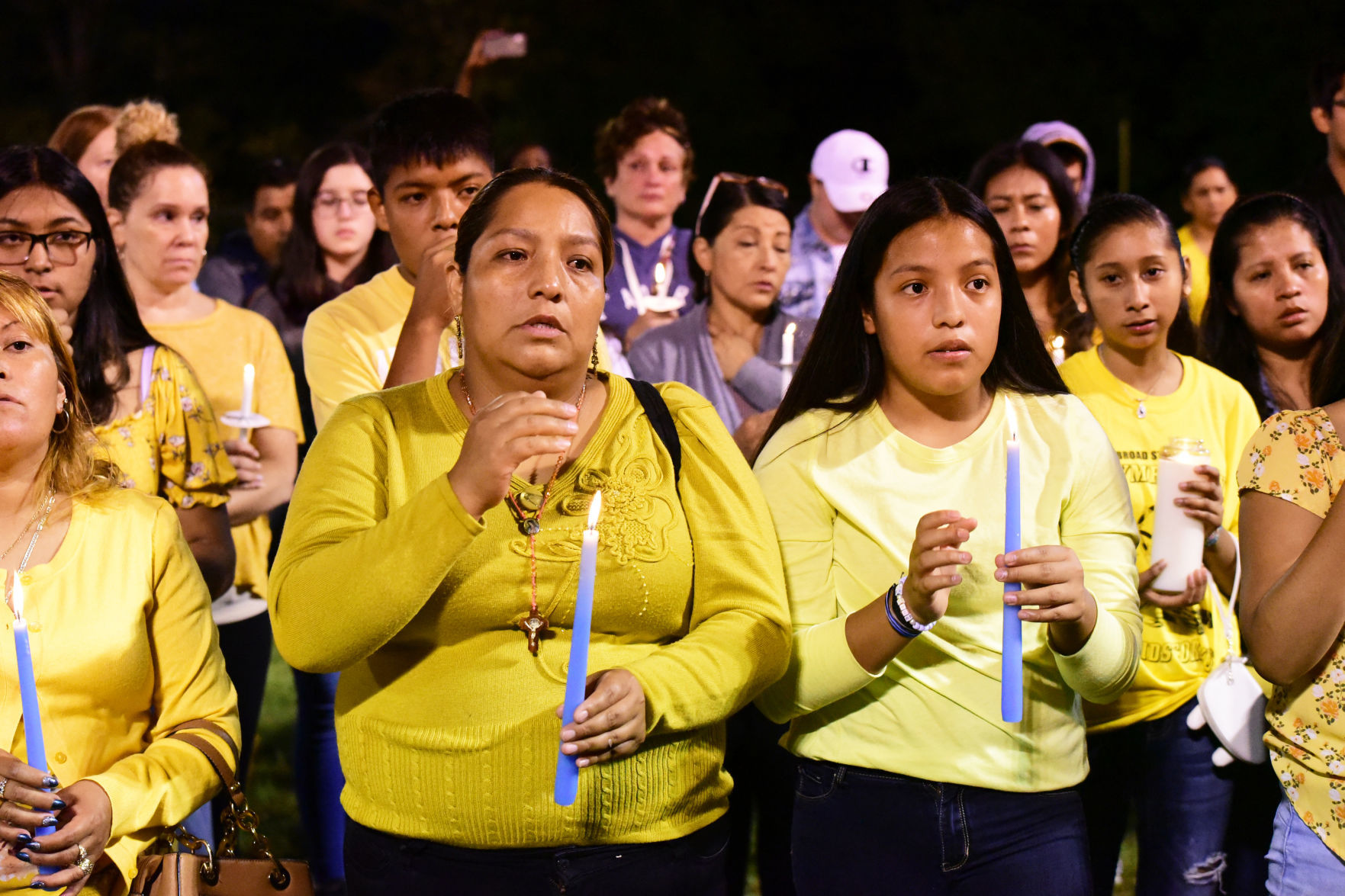 092319_nws_vigil 44